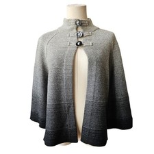 Jones New York Signature Women's Gray Toggle Button Neckline Sweaters Size Small