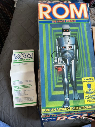 Vintage Parker Bros ROM Spaceknight Robot 1979