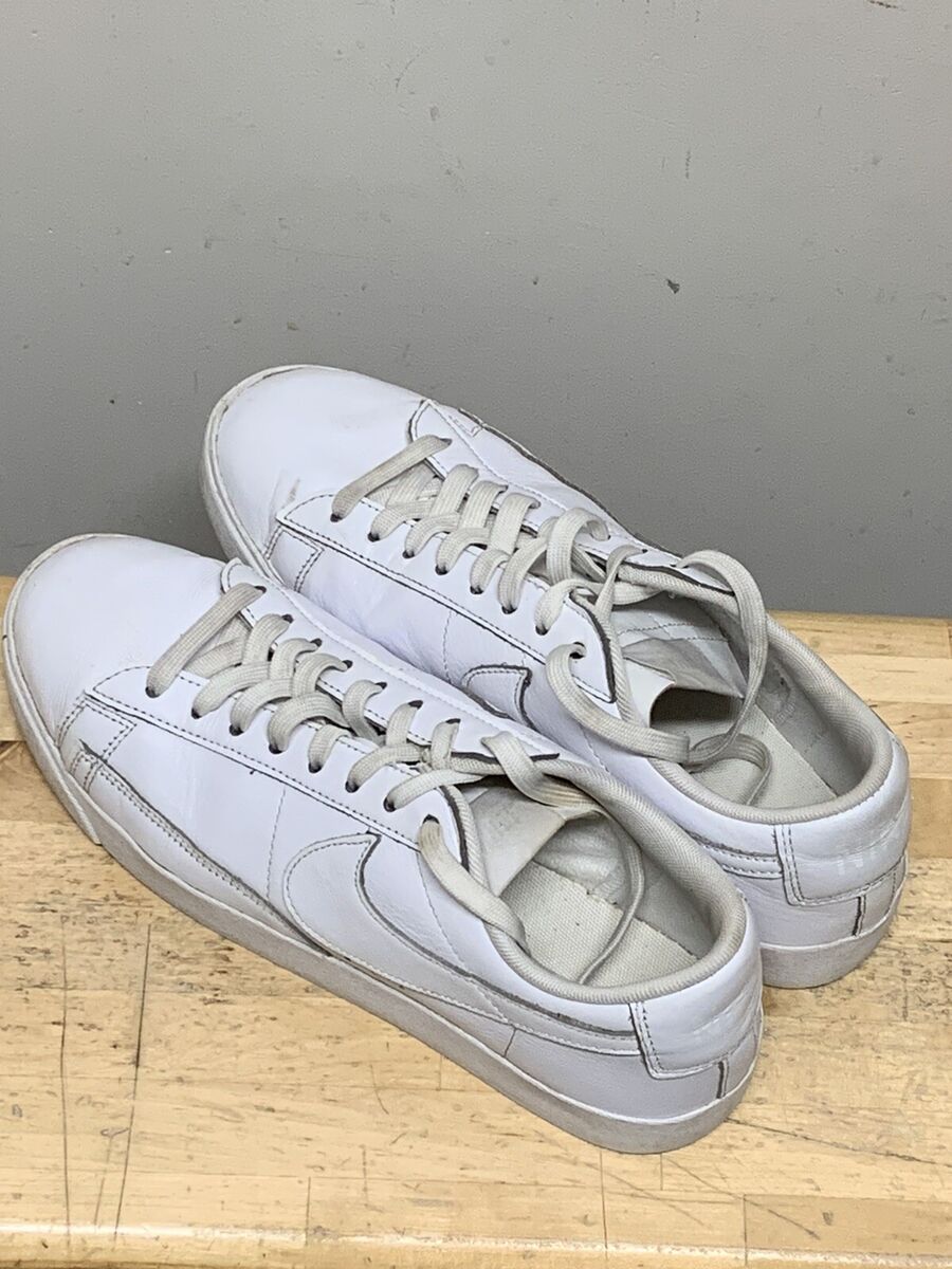 Nike Blazer Low LE Triple White Women's Size 9.5 Leather Nike Blazer Low LE Triple White Women's Size 9.5 Leather