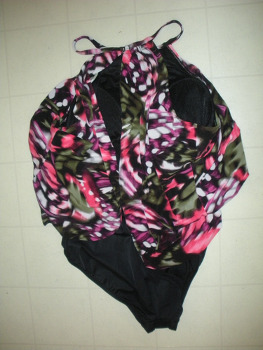 Magicsuit Flutter Aubrey 1 Pc Smocked Blousson Swimsuit Sz 8 NWT - Picture 2 of 2