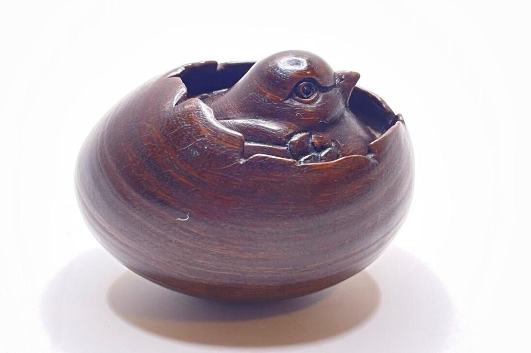 Antique Japanese Meiji Era Netsuke Boxwood Signed chick egg bird shell | eBay Antique Japanese Meiji Era Netsuke Boxwood Signed chick egg bird shell | eBay