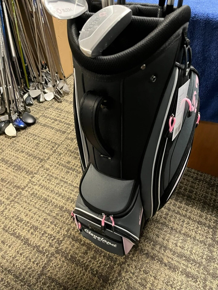 CLEVELAND BLOOM LADIES FULL SET WITH PUTTER + BAG, RH (T-437) NEW! MAKE OFFER!! - Image 4 of 4