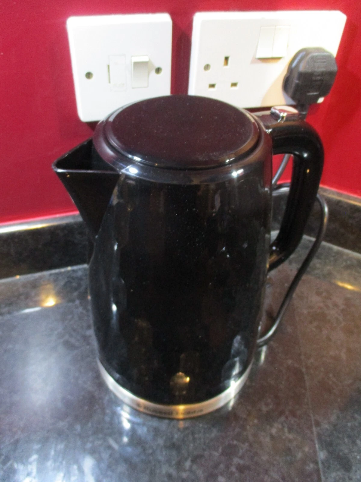 Russell Hobbs 26051 1.7L 3000W Honeycomb Textured Jug Kettle Black - USED - VGC