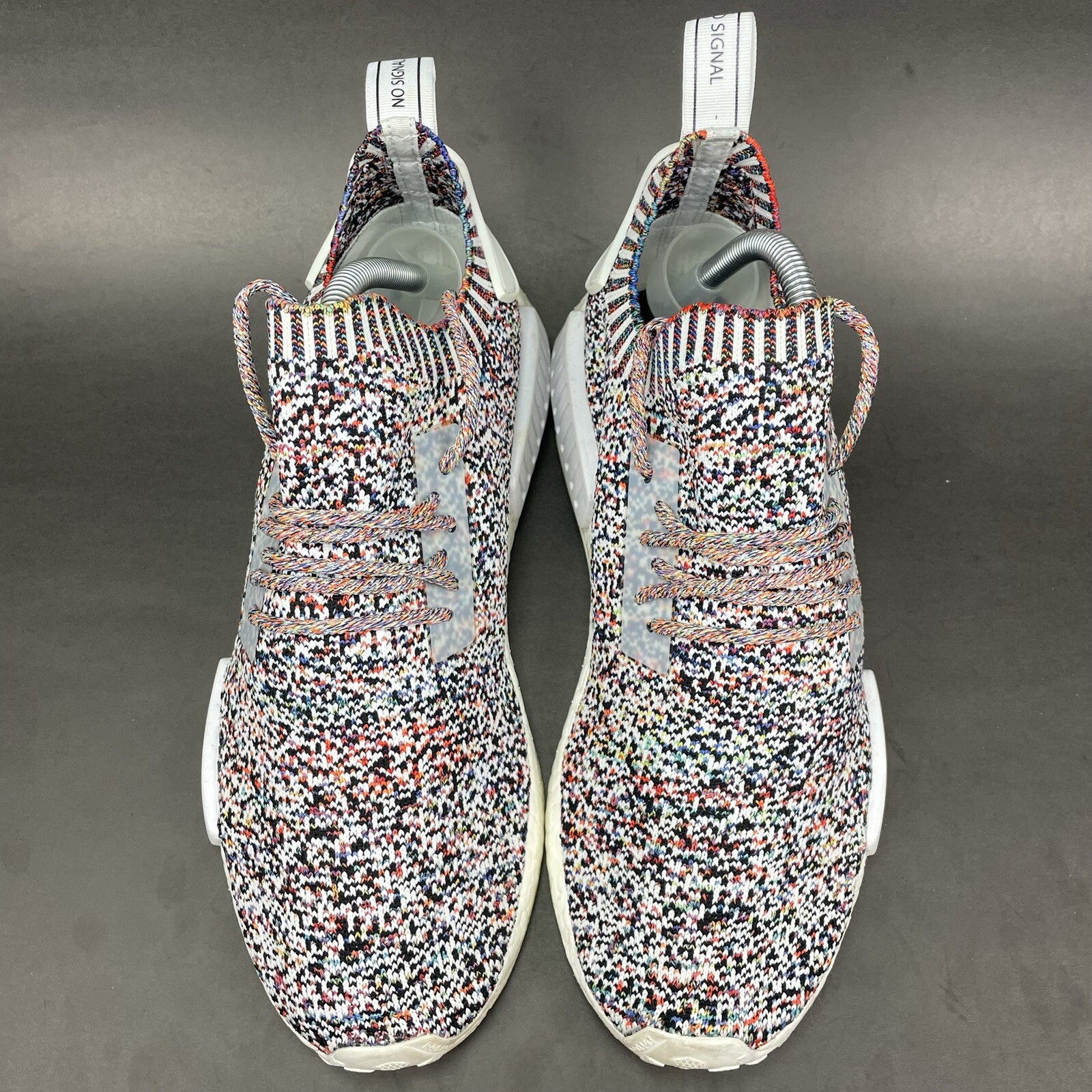 nmd color static