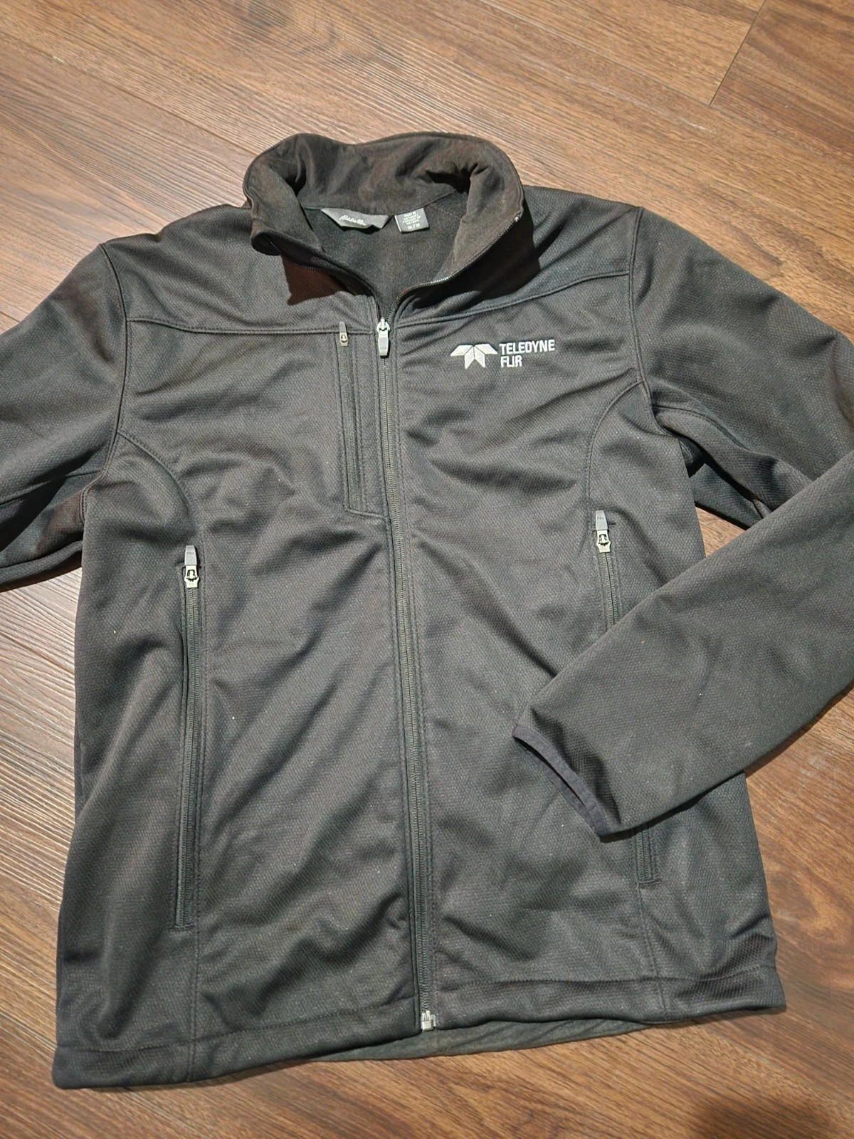 Eddie Bauer Soft Shell Jacket Black Men’s Medium • Fleece Lined • Outdoor Windpr