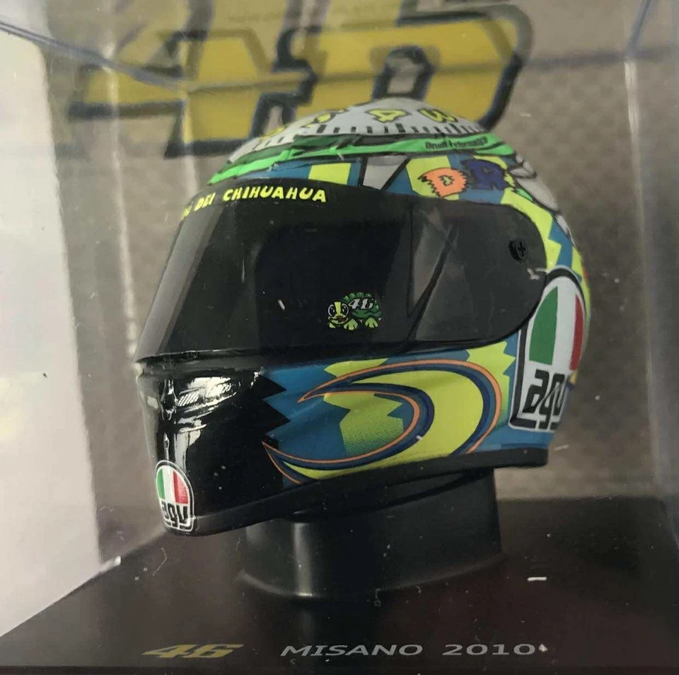 Valentino Rossi Tous Mes Casques N° 99 - San Marino 2010 - Photo 3/4