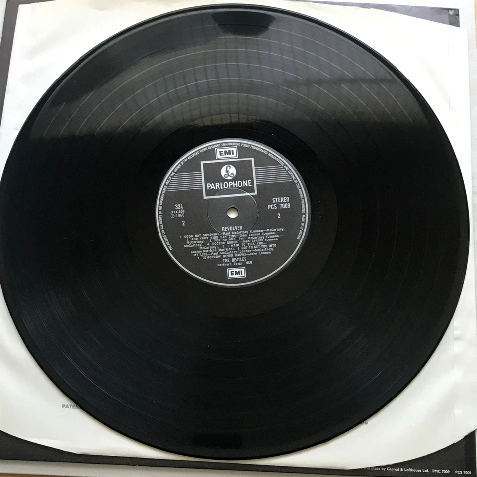 The Beatles Revolver · Lp · 1973, photo 3 of 4