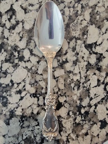 Reed and Barton "burgundy" sterling silver serving spoon 8 3/8" 90 grams