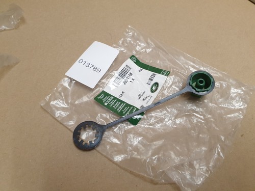 Jaguar I-PACE X590 Low Pressure Valve Cap 2018-on J9D1168 Genuine NEW - Picture 6 of 7