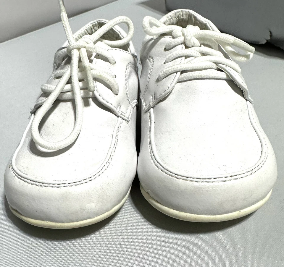 Zapatos de bautizo con cordones blancos para niños pequeños TIPTOP talla 3 Foto 4 de 4