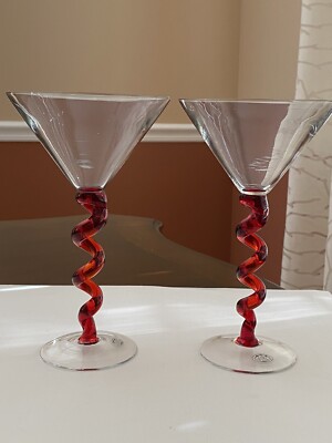 Two Home Essentials White Chardonnay Wine Glasses Twirl Spiral Purple Red Stems