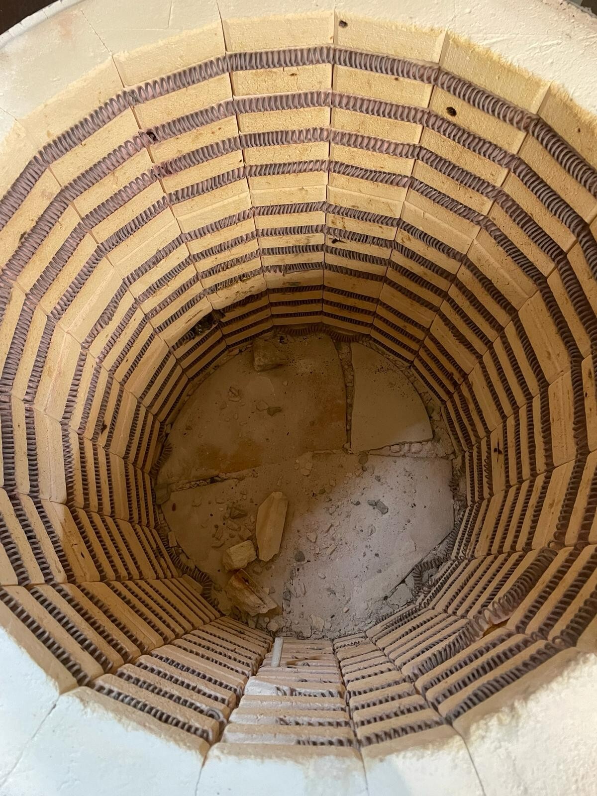 used Northern Kilns pottery electric kiln Chieftain 154 9KW 230Volt