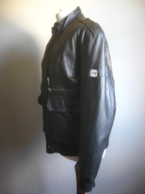 Picture 17 of 20