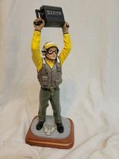 VANMARK American Heroes Limited Edition Figurine yellow shirt 1/0008 ***Free S&H