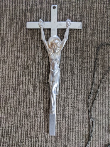 Lot 6 Vintage Wood Bronze Metal Crucifix & 2 Versions of Jesus Christ - Picture 10 of 18