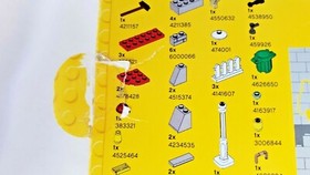 Retired LEGO Picture Frame 850702 100% Complete with Minifig