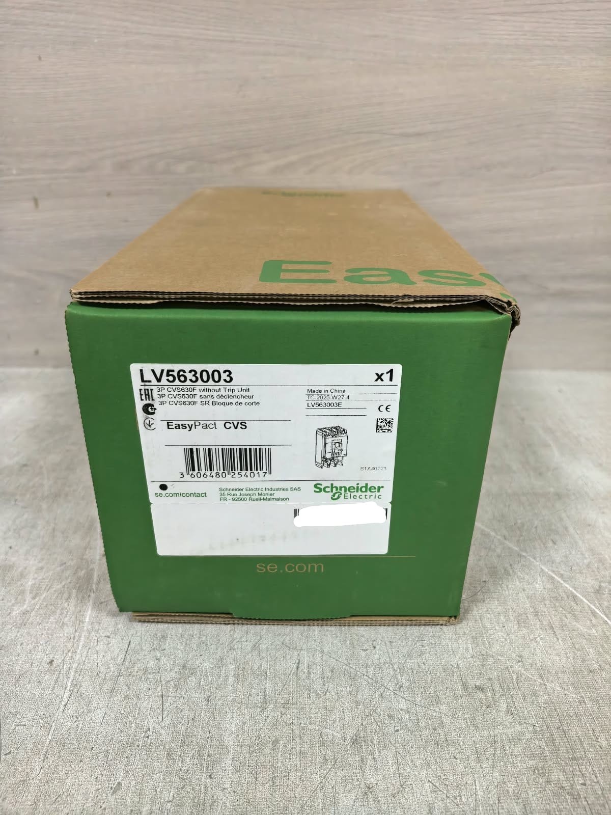 Schneider Electric LV563003 CVS630F SCHNEIDER ELECTRIC LV563003 CVS630F WITHOUT TRIP UNIT 11