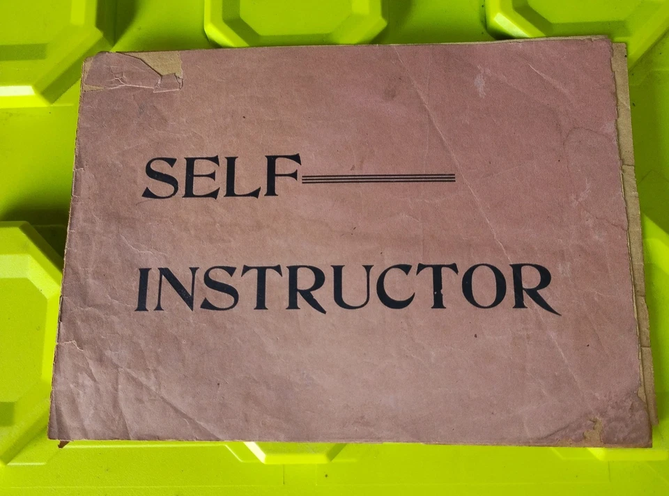 Antiguo instrumento de cuerda musical de acorde de arpa cítara marxófono Foto 2 de 4