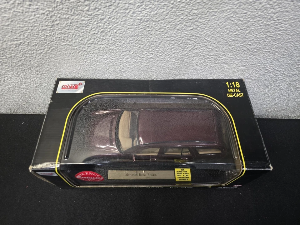 MIB ANSON MERCEDES-BENZ E- CLASS RED ART. 30328 RARE 1:18 SCALE DIECAST WAGON  - Image 3 of 4