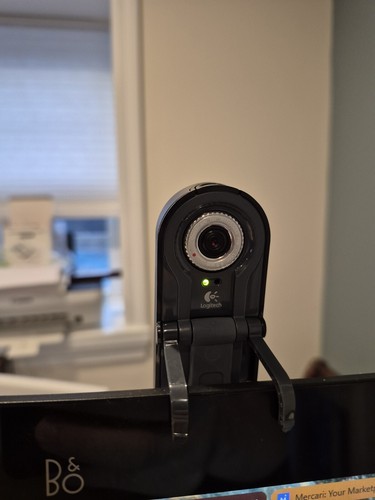 LOGITECH QuickCam USB WebCam Camera V-UJ15 For Notebooks 4.F5 w/ Case - Picture 8 of 11