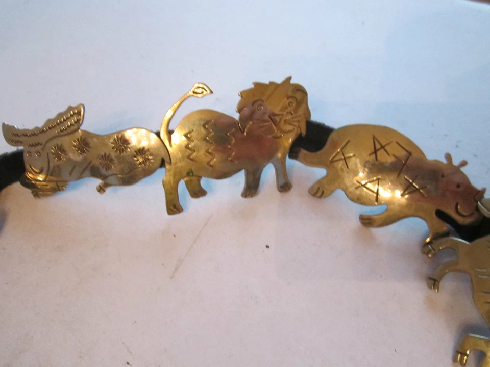 CINTURÓN DISEÑO FIGURA ANIMAL PLATEADO - 12 ANIMALES PLATEADOS - - BAÑERA MMM Foto 4 de 4