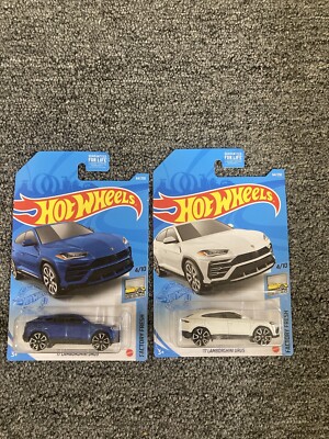 hot wheels 17 lamborghini urus Lot