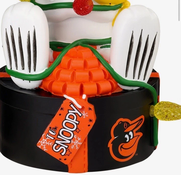 Snoopy Woodstock Peanuts Christmas Light Up Baltimore Orioles FoCo Bobblehead - Image 4 of 4