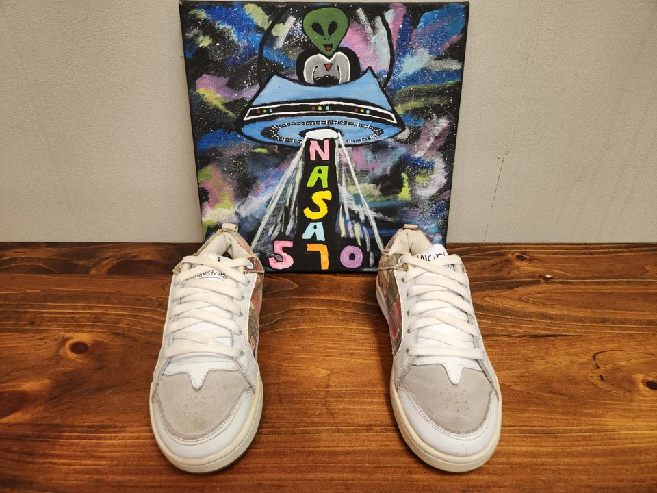 Zapatillas bajas Y2k World Industries acolchadas/cuero de colección talla 5Y usadas RARAS Foto 4 de 4