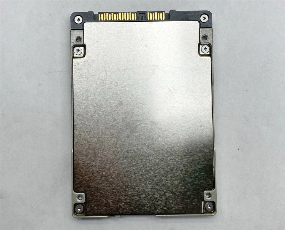 HPE Seagate ST800FM0403 871888-002 800GB 12Gbps MU SFF SAS 2.5" SSD - Image 3 of 3