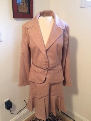 Biacci women's golden rose blended wool skirt suit, size 12