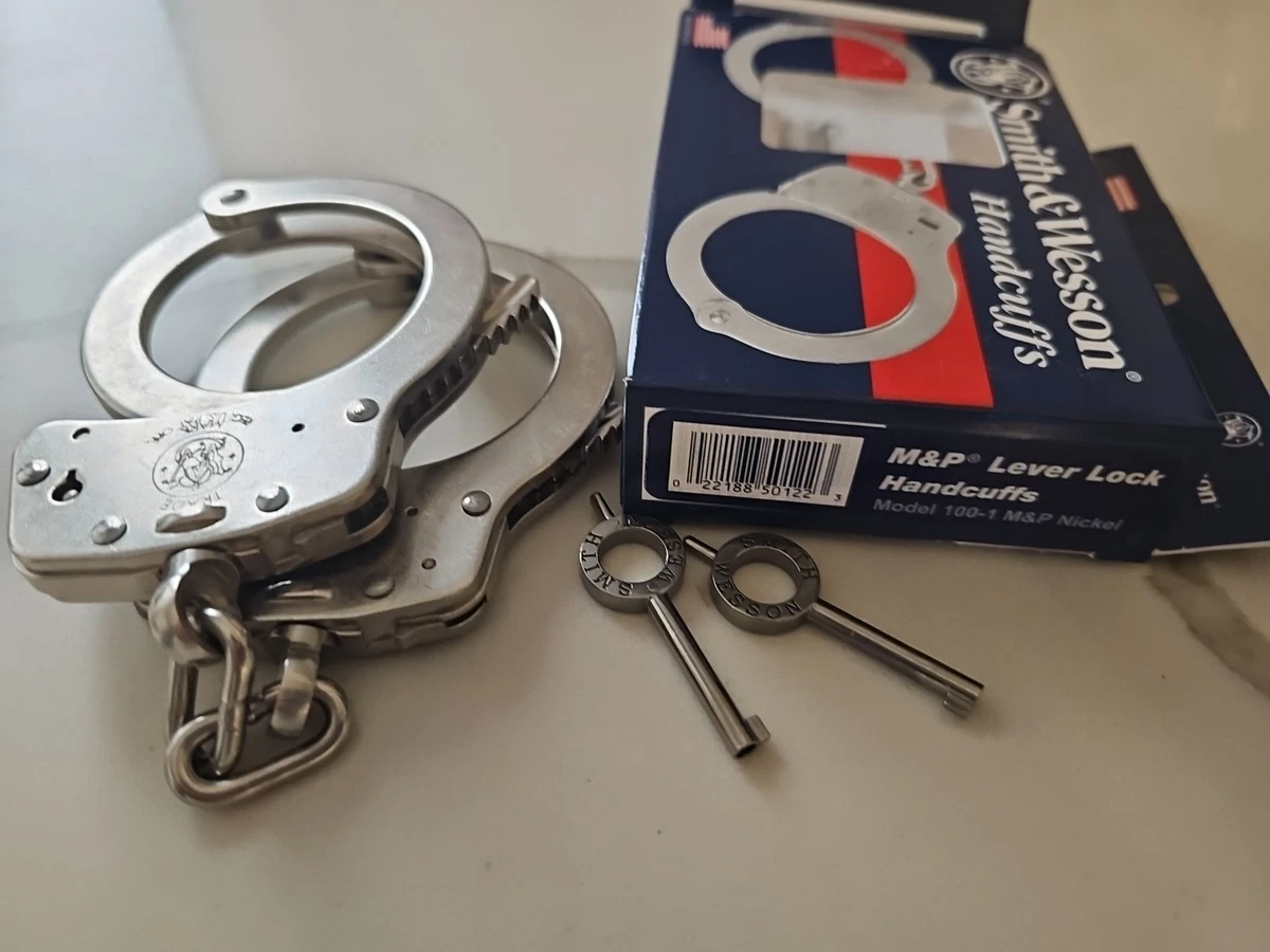Smith & Wesson Handcuff Key Indiana Collectible Police Handcuffs