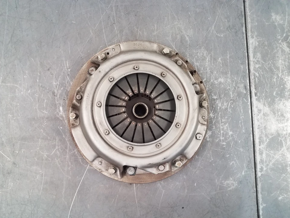 1978 Nissan 280Z Clutch / Flywheel #8939 Z4 - Image 4 of 4