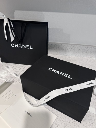 Magnetic CHANEL Box Empty Gift Box 12” X 8” X 4” With Shopping Bag,Ribbon-flower - Picture 19 of 22