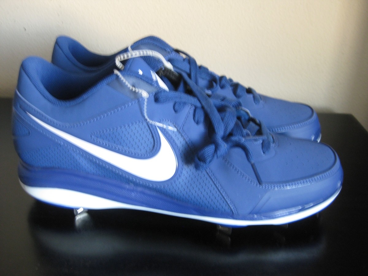 NEW NIKE AIR MENS MVP PRO BASEBALL TENNIS SHOES CLEATS SIZE 13 - Main Image