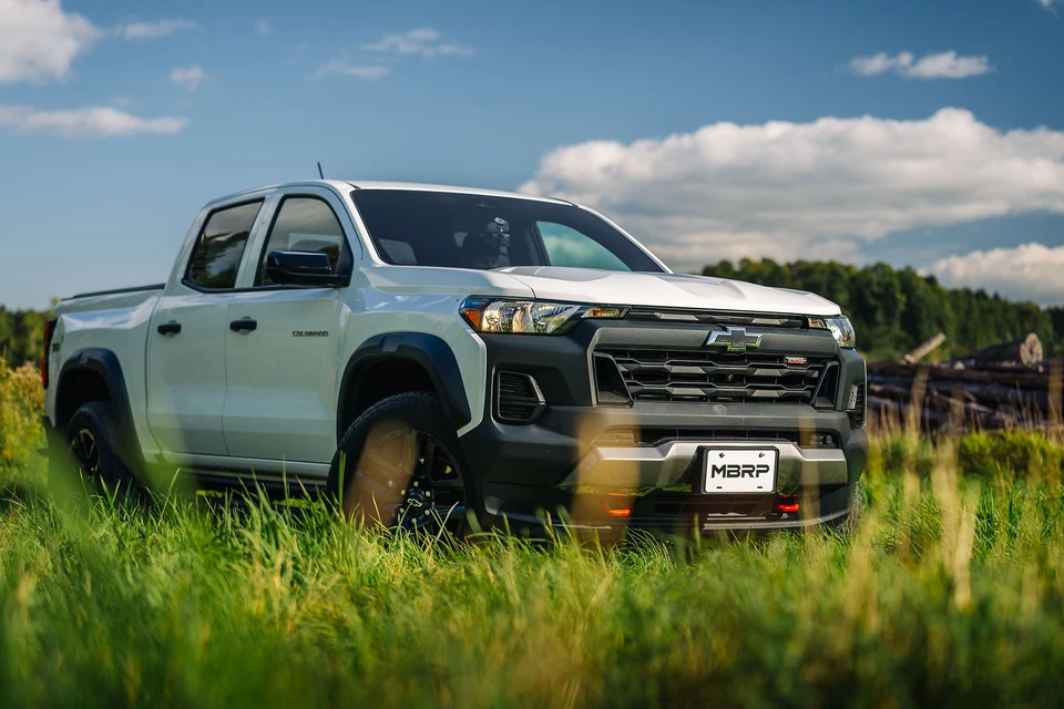 MBRP S5017304 3" Catback Exhaust for 2023-2024 Chevrolet Colorado/GMC Canyon Foto 3 de 4