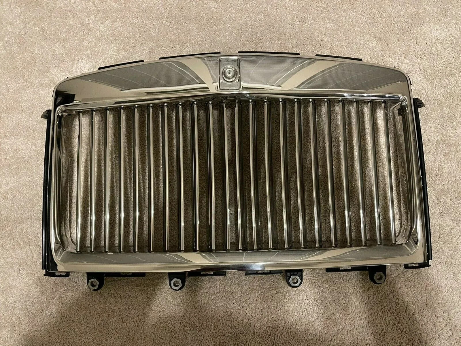 Rolls Royce Cullinan Front Radiator Grille Grill - OEM - VERY NICE *
