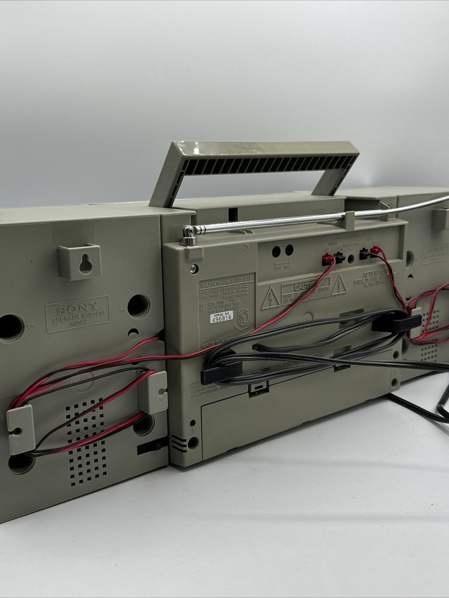 Vintage Sony Transound FM/AM Stereo Cassette Recorder Boombox CFS