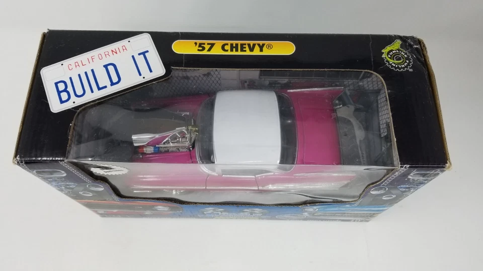 Muscle Machines 57 Chevy escala 1:24 rosa/roxo muito bom! Fundido na caixa - Imagem 4 de 4
