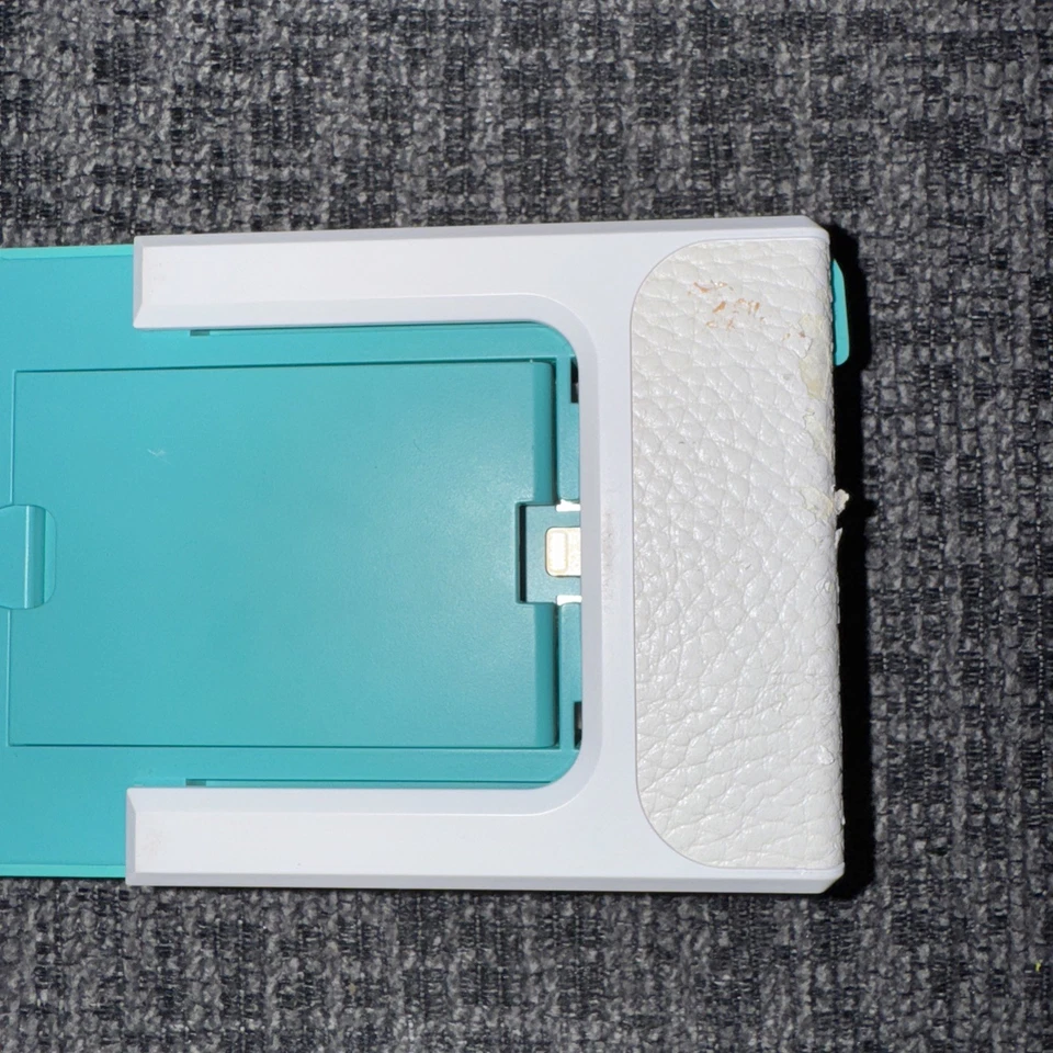 Prynt iPhone Photo Printer Case * Teal Green/Blue - Image 4 of 4