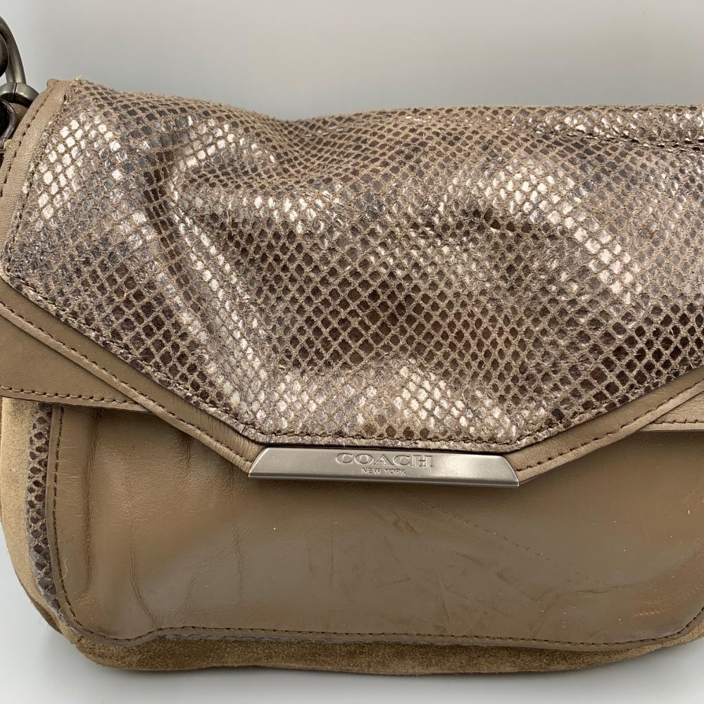Coach Womens Brown Exotic Python Embossed Leather… - image 2