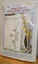 Jack Dempsey Perle Edge Pillowcases Stamp Hand Embroidery CROSS 1600-960R