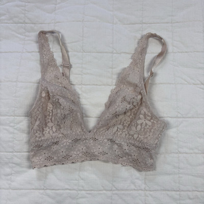 Wacoal Women's 32 Halo Floral Lace Wire Free Unlined Bralette 811205 Sand Girly