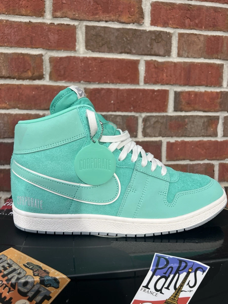 Corporate x Jordan Air Ship PE SP 15th Anniversary | eBay display picture 2