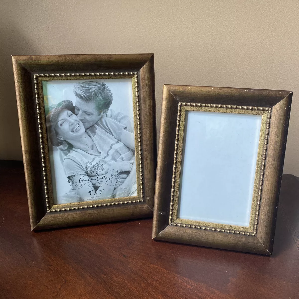 Green tree gallery frame deals