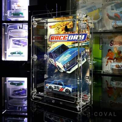 HRC-101 Acrylic Display Case for Single Carded RLC and Mainline