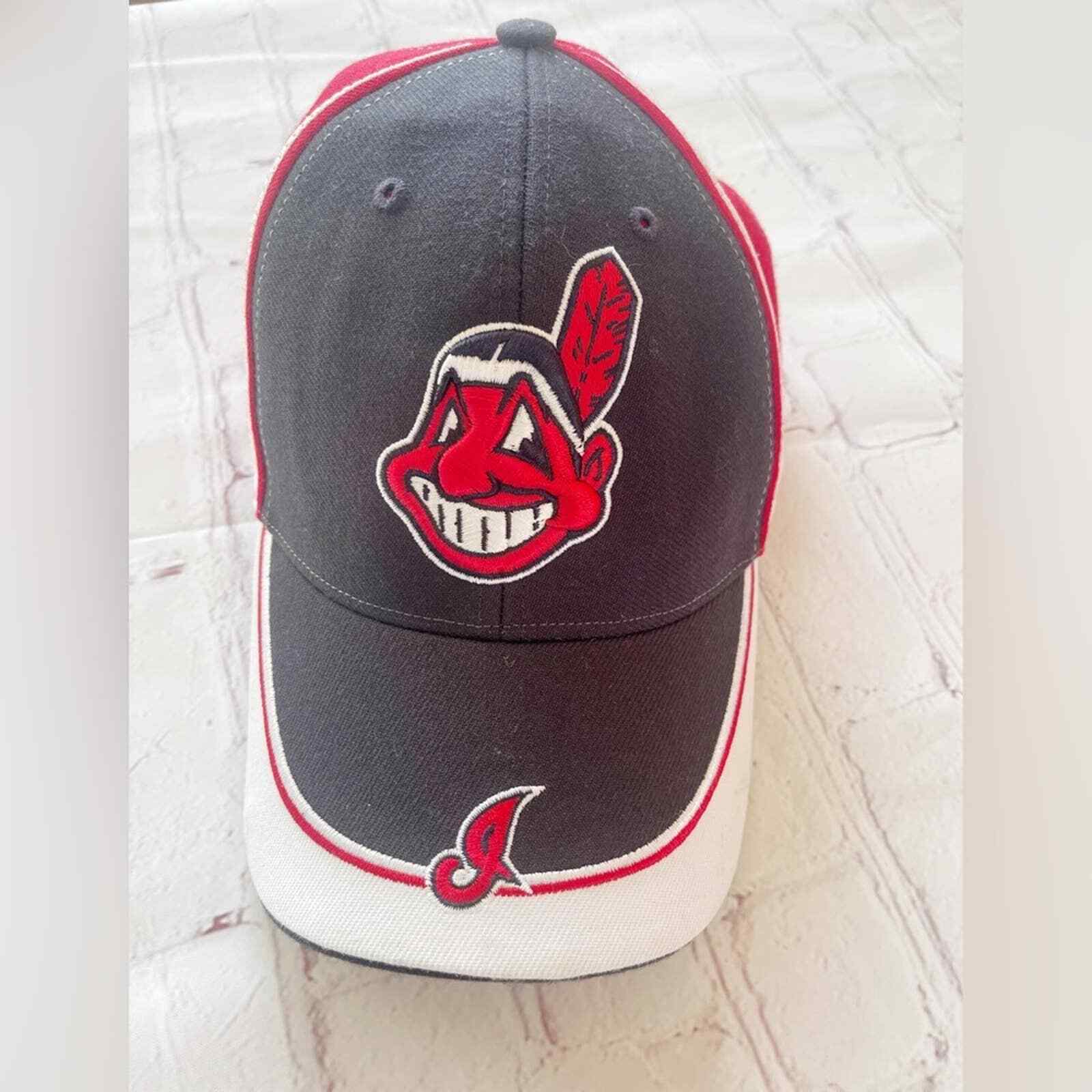 NOS VTG SnapBack MLB Cleveland Indians Hat Chief Wahoo Embroidered Spellout Hat