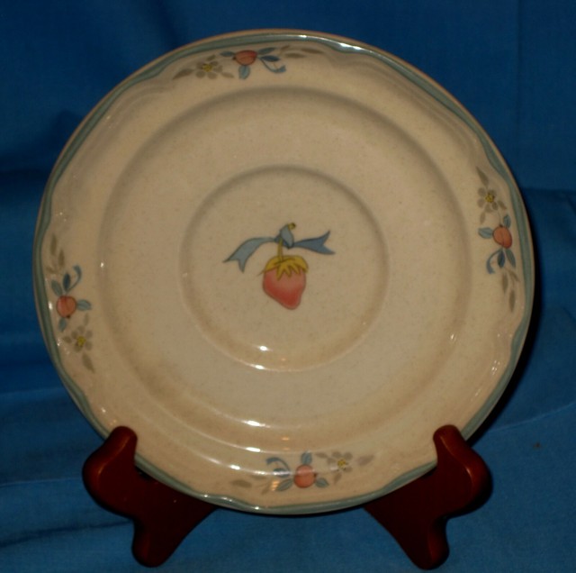 Lot 6 Marmalade International Stoneware China8868 Geese & Ribbon