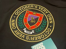 SUDADERA CON CAPUCHA OVO DRAKE ACADEMY CREST OWL LOGO NEGRA NUEVA DE OCTUBRE