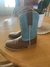ariat boots size 1