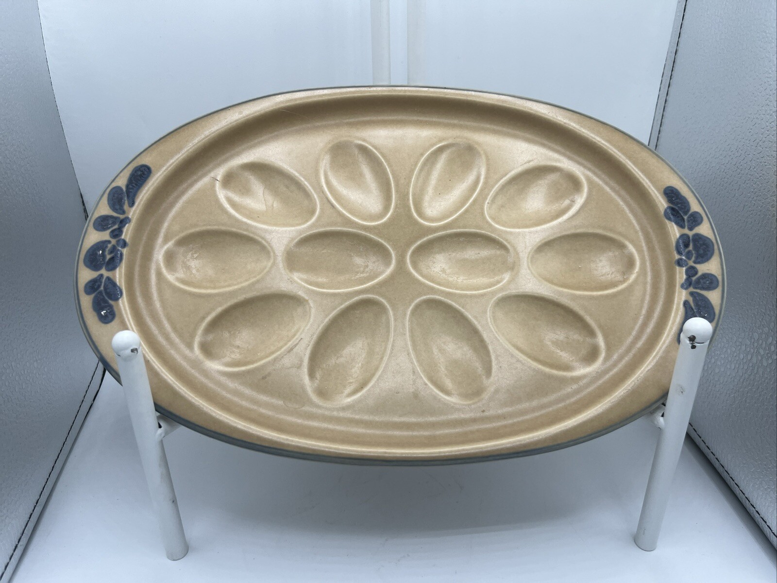 Pfaltzgraff Folk Art Blue Brown Deviled Egg Serving Tray 12.5 Inch Vintage